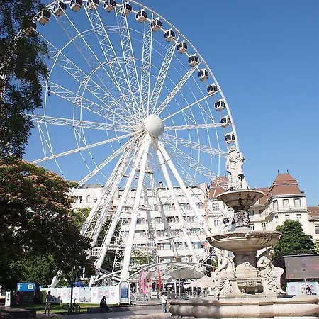 Royal Suites Апартаменты *